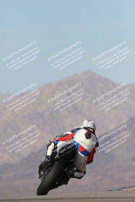 media/Jan-18-2024-Racers Edge (Thu) [[008952c709]]/B Group/Session 3 Turn 9 Backside)/